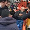 Adliye girişinde düşerek hastanelik oldu Adliye girişinde düşerek hastanelik oldu