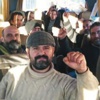 Cam işçisi direnişini dolmuşta sürdürüyor Cam işçisi direnişini dolmuşta sürdürüyor