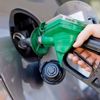 Benzine 8 kuruş zam Benzine 8 kuruş zam