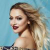 Hadise'den dikkat çeken paylaşım Hadise'den dikkat çeken paylaşım