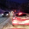 Uludağ a tatilci akını; 5 kilometre araç kuyruğu oluştu ...