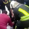 Kanalizasyon çukuruna düşen işçi yaralandı Kanalizasyon çukuruna düşen işçi yaralandı