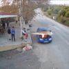 Isınması için çalışır halde bırakılan LPG'li otomobilde yangın çıktı Isınması için çalışır halde bırakılan LPG'li otomobilde yangın çıktı