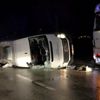 Son dakika: Biga'da işçileri taşıyan minibüs TIR ile çarpıştı