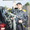 Benzine ikinci büyük indirim! Depolar 61 TL daha ucuza dolacak