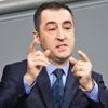 Almanya dünyayı vakıflarla karıştırıyor Almanya dünyayı vakıflarla karıştırıyor