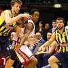 EA7 Emporio Armani - Fenerbahçe Ülker: 71-82 EA7 Emporio Armani - Fenerbahçe Ülker: 71-82