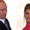 Putin aşkını ilan etti Putin aşkını ilan etti