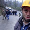 Babaları 250 metre derinde eylemde Babaları 250 metre derinde eylemde