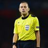 UEFA'dan Cüneyt Çakır'a zorlu maç UEFA'dan Cüneyt Çakır'a zorlu maç