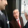 Üst geçit asansöründe mahsur kaldılar