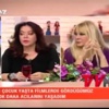 ‘Kırmızı, Siyah ve Cahil’ sahnede