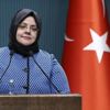 Aile, Çalışma ve Sosyal Hizmetler Bakanı Selçuk :"Fikrine güvenenler, edepsiz ifadeler kullanmak zorunda kalmaz" Aile, Çalışma ve Sosyal Hizmetler Bakanı Selçuk :"Fikrine güvenenler, edepsiz ifadeler kullanmak zorunda kalmaz"