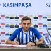 Tomas Brecka imzayı attı Tomas Brecka imzayı attı