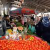 Gaziantep te, yasak öncesi pazarlarda yoğunluk Gaziantep te, yasak öncesi pazarlarda yoğunluk