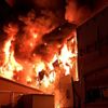 İstanbul'da inşaat alanında korkutan yangın İstanbul'da inşaat alanında korkutan yangın
