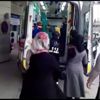 İtfaiye aracının altında kalan çocuk yaralandı İtfaiye aracının altında kalan çocuk yaralandı