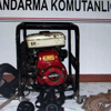 Gaz maskeli ve şok cihazlı definecilere suçüstü Gaz maskeli ve şok cihazlı definecilere suçüstü