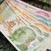 Vatandaşın geliri adım adım eriyor Vatandaşın geliri adım adım eriyor