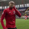 Nobre göz yaşlarıyla veda etti Nobre göz yaşlarıyla veda etti