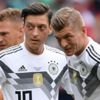 Kroos, Mesut Özil'in Alman Milli Takımı'nı bırakma sürecini eleştirdiği için ağır hakaretler aldı