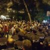 Şaibeli referanduma karşı yurttaşlar sokağa çıkıyor Şaibeli referanduma karşı yurttaşlar sokağa çıkıyor