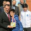 Başarılı tenisçiler ödüllendirildi Başarılı tenisçiler ödüllendirildi