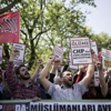 Özgür-Der CHP'yi Protesto Etti Özgür-Der CHP'yi Protesto Etti