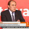 Beklediği alkış gelmeyince kendini alkışlattı!