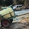 Traktör takla attı, yaşlı sürücü yaralandı