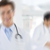 Kadın hasta erkek doktoru tekmeledi Kadın hasta erkek doktoru tekmeledi