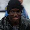 Demba Ba Fenerbahçe'ye imza atıyor Demba Ba Fenerbahçe'ye imza atıyor