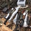6 ilde yürütülen terör operasyonunda PKK'ya ait çok sayıda silah ve mühimmat ele geçirildi 6 ilde yürütülen terör operasyonunda PKK'ya ait çok sayıda silah ve mühimmat ele geçirildi