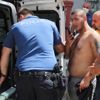 Annesini eve kapatıp satırla rehin alan gence polis operasyonu