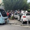 Ümraniye'de minibüs ile otomobil çarpıştı; 1'i bebek 6 yaralı Ümraniye'de minibüs ile otomobil çarpıştı; 1'i bebek 6 yaralı