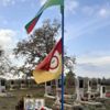 Azerbaycan şehidinin kabrinde Galatasaray bayrağı ... Azerbaycan şehidinin kabrinde Galatasaray bayrağı ...