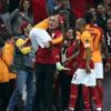Abdurrahim Albayrak'tan prim müjdesi Abdurrahim Albayrak'tan prim müjdesi