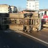 Ordu'da işçileri taşıyan midibüs devrildi