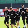 Beşiktaş'ta N'Koudou Karamgümrük maçı kadrosuna alındı! Gökhan Töre sürprizi... Beşiktaş'ta N'Koudou Karamgümrük maçı kadrosuna alındı! Gökhan Töre sürprizi...