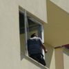 Çocuklarını göremediğini iddia etti, intihara kalkıştı Çocuklarını göremediğini iddia etti, intihara kalkıştı