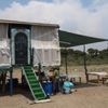 Antalya'da ücretsiz 'çardaklı' tatil modası Antalya'da ücretsiz 'çardaklı' tatil modası