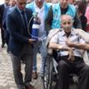 Yaptırdığı sağlık merkezinin açılışına ambulansla getirildi Yaptırdığı sağlık merkezinin açılışına ambulansla getirildi