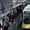 Cevizlibağ metrobüslerde iş çıkışı yoğunluk Cevizlibağ metrobüslerde iş çıkışı yoğunluk