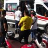 Motosiklet ile otomobil çarpıştı: 2 yaralı Motosiklet ile otomobil çarpıştı: 2 yaralı