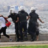 Saç çeken polis davası karara kaldı Saç çeken polis davası karara kaldı