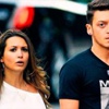 Özil fazla Mesut! Özil fazla Mesut!