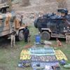 PKK'ya yönelik Yıldırım-2 Kavaklı Operasyonu'nda tespit edilen sığınaklarda mühimmat, patlayıcı ve çeşitli malzemeler ele geçirildi PKK'ya yönelik Yıldırım-2 Kavaklı Operasyonu'nda tespit edilen sığınaklarda mühimmat, patlayıcı ve çeşitli malzemeler ele geçirildi