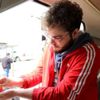 Minibüsüne koronavirüse karşı dezenfektan koydu