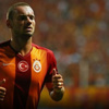 UltrAslan Sneijder'in babasının evinin önünde...