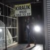 İş merkezinin bodrumunda ceset bulundu İş merkezinin bodrumunda ceset bulundu